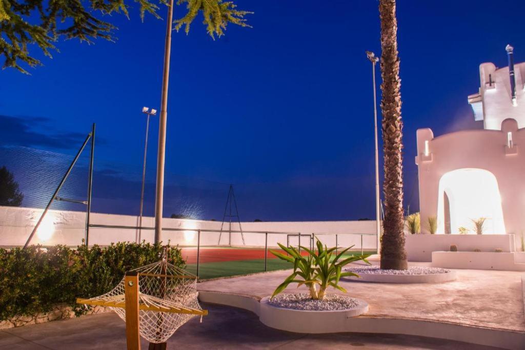 B&B Valentino Luxury Rooms By Salentolimit Porto Cesareo Exterior photo